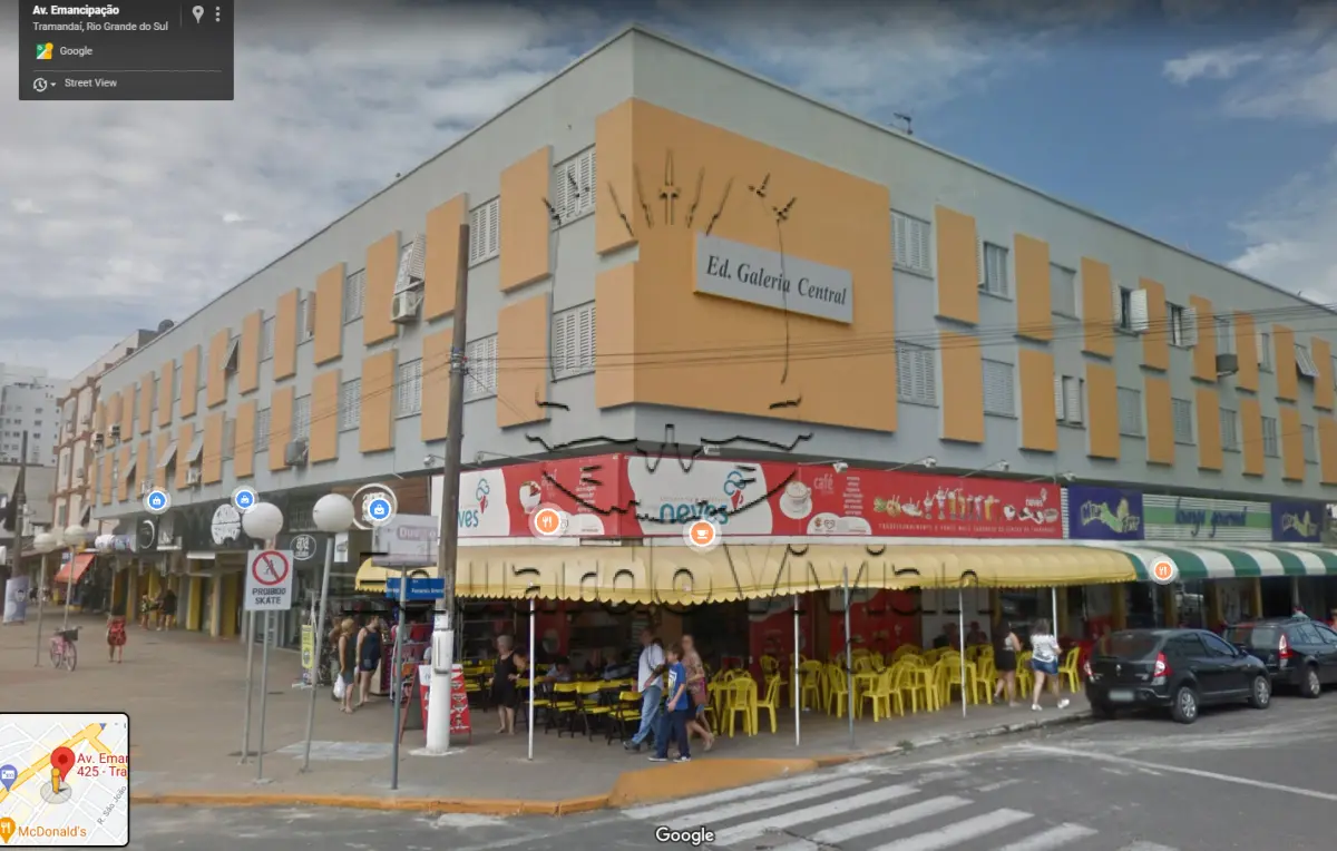 LOTE 001 - No Centro de Tramandai, o apartamento 306 do Edifício GALERIA CENTRAL