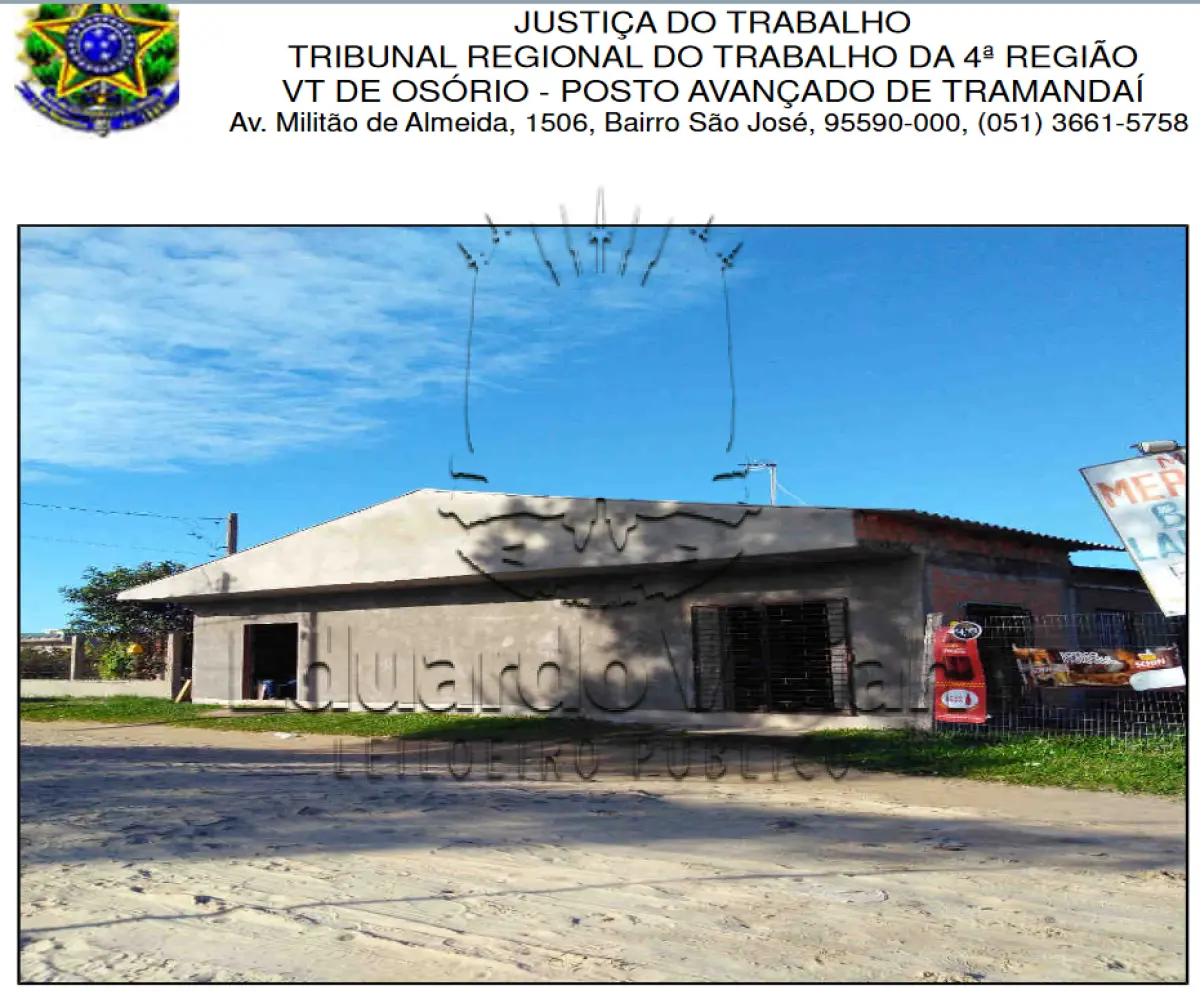 LOTE 006 - Rua  Epitácio  Pessoa,  361,  um  prédio  residencial  /comercial,