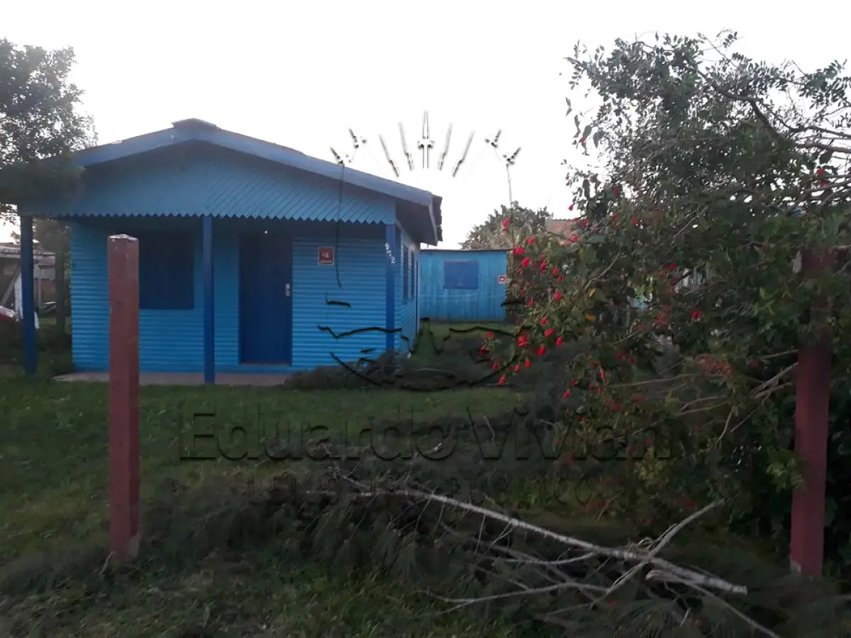 LOTE 001 - CASA EM BALNEÁRIO MAGISTÉRIO NA RUA TRIUNFO, 972