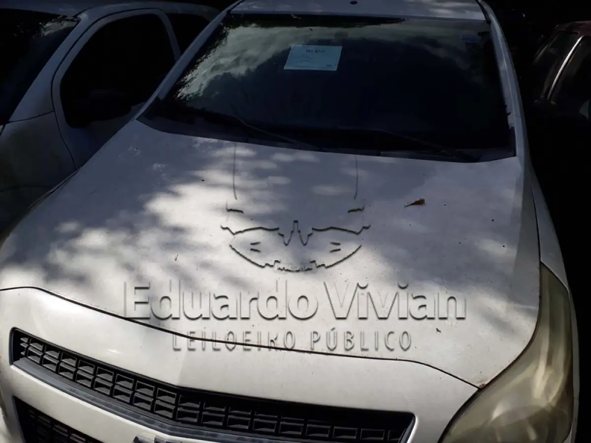 LOTE 001 - VENDA JUDICIAL DE VEICULO  CHEVROLET/MONTANA LS ANO 2012