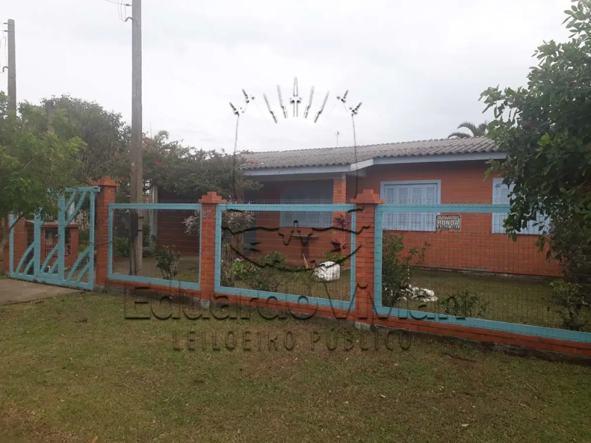 LOTE 003 - VENDA JUDICIAL DE RESIDENCIA EM SANTA TEREZINHA NA RUA 13 - ATUAL RUA 04 -