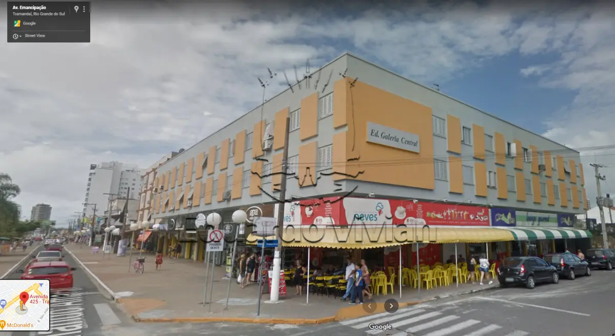 LOTE 001 - VENDA JUDICIAL DE SALA COMERCIAL NO CENTRO DE TRAMANDAI