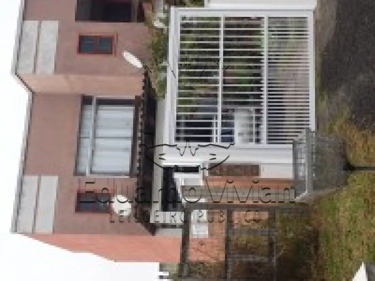 LOTE 001 - VENDA JUDICIAL DE CASA EM IMBÉ NA RUA LAGOA VERMELHA, 2189