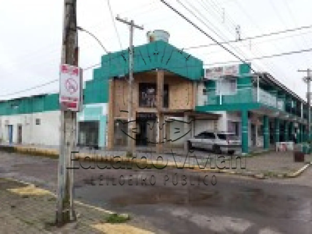 LOTE 001 - VENDA JUDICIAL DE CENTRO COMERCIAL EM BALNEÁRIO MAGISTÉRIO