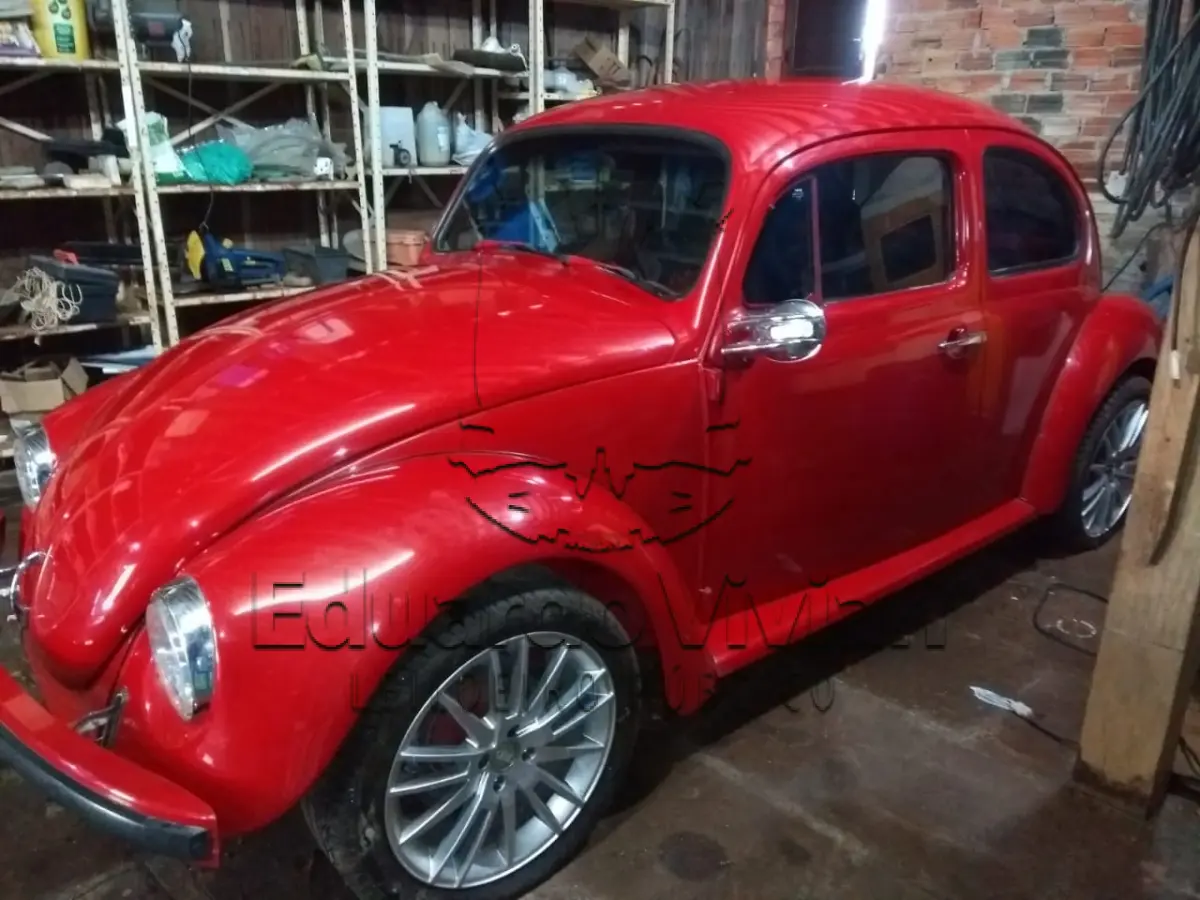 LOTE 001 - VENDA JUDICIAL TRABALHISTA DE VEÍCULO FUSCA