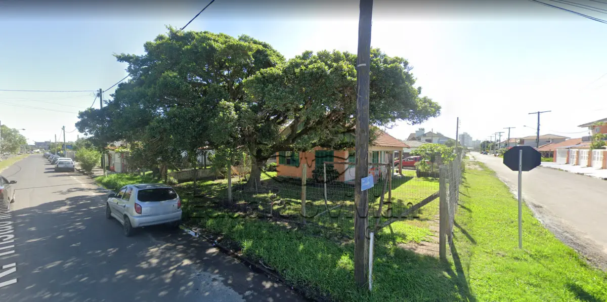 LOTE 001 - IMÓVEL EM TRAMANDAI NA RUA JOSÉ AUGUSTO, 1950 ESQUINA RUA TRISTÃO MONTEIRO.