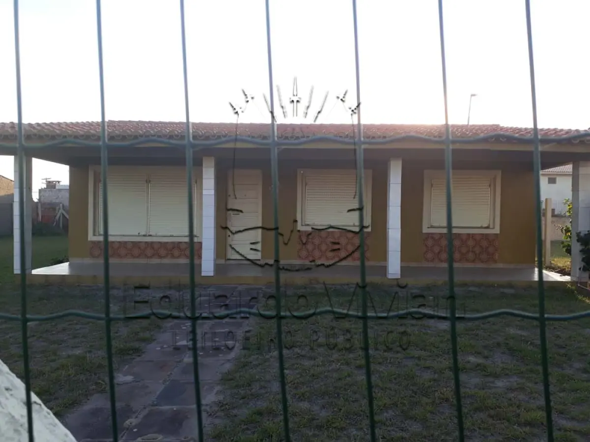 LOTE 001 - VENDA JUDICIAL DE RESIDÊNCIA EM CIDREIRA NA RUA ANTÔNIO JOSÉ RIBEIRO, 1911.