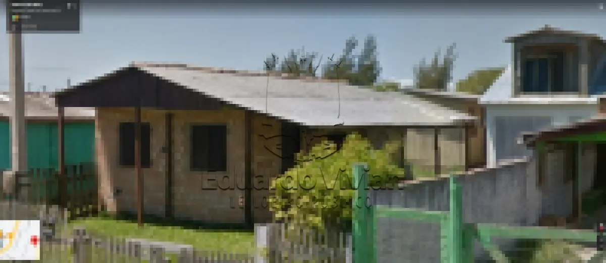 LOTE 001 - CASA EM BALNEÁRIO PINHAL NA AV. DAS FLORES, 543.