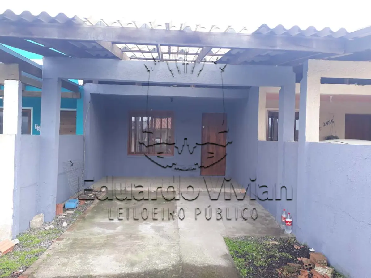 LOTE 001 - Casa de alvenaria, situada na Rua Getúlio Vargas, nº 2434 Imbé