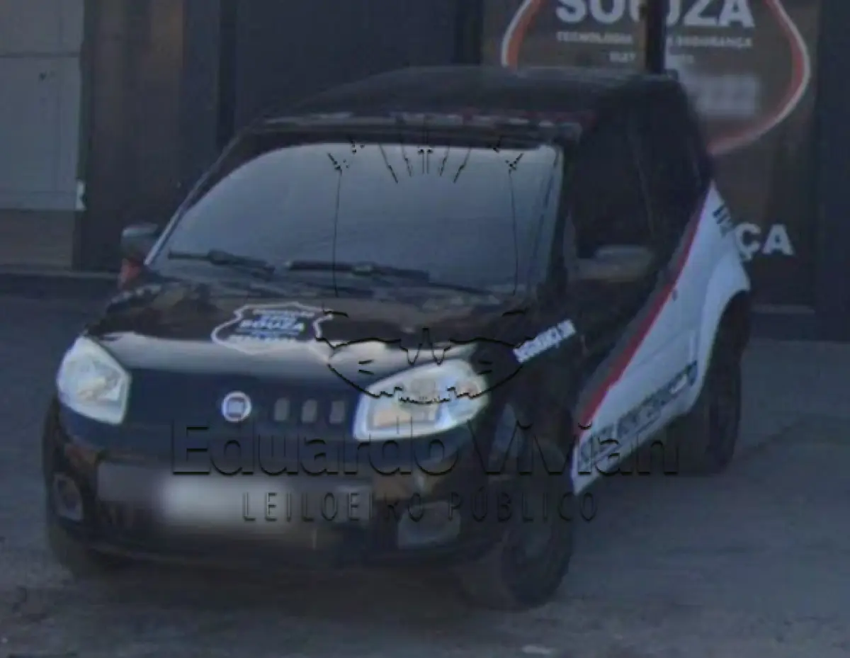 LOTE 001 - FIAT/UNO VIVACE 1.0 Ano/modelo: 2013/2014 Placa: IUY8249 Chassi: 9BD195102E0519630 RENAVAM: 591304643