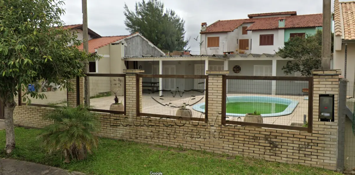 LOTE 001 - Casa em Imbé, na Rua Bagé sob o nº 1404.