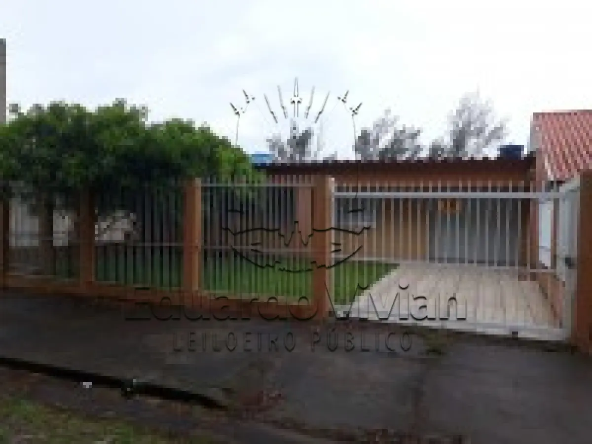 LOTE 001 - O imóvel localizado na Rua T9, nº 407, Balneário Jardim do Éden