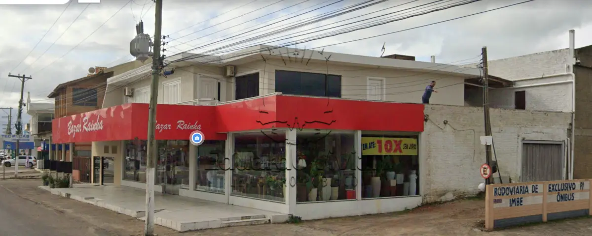 LOTE 001 - Em Imbé, na Av. Paraguassú, 1675, lote com 712,50 m2, edificação com 516,00 m2 averbada na matrícula 93.877