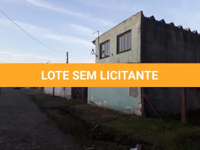LOTE 003 - CASA EM BALNEÁRIO PINHAL NA RUA TENENTE PENHA, 289