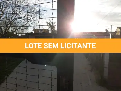 LOTE 002 - VENDA JUDICIAL DE RESIDÊNCIA NO PARQUE DOS PRESIDENTES EM TRAMANDAÍ