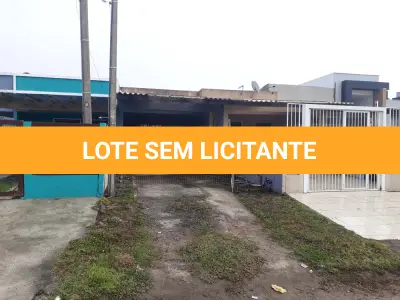 LOTE 001 - Casa de alvenaria, situada na Rua Getúlio Vargas, nº 2434 Imbé