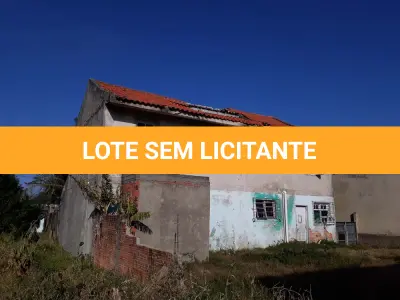 LOTE 001 - Casa em Tramandai, na Rua Andrade Neves, 2250