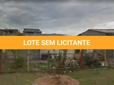 LOTE 002 - CASA EM BALNEARIO PINHAL NA AV. ITALIA, 218
