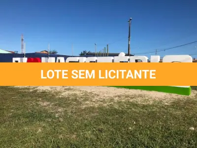 LOTE 02 - VENDA JUDICIAL DE RESIDÊNCIA EM BALNEÁRIO MAGISTERIO NA RUA VIAMÃO, 1164.