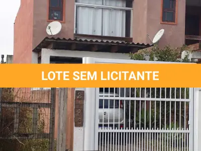 LOTE 001 - Casa número 01, situada na Rua Lagoa Vermelha, 2189