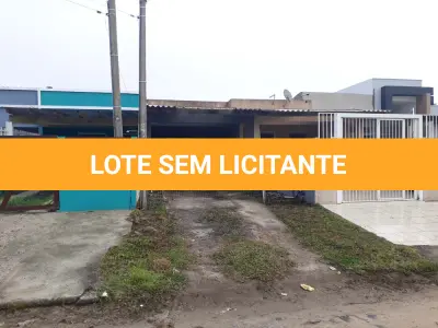 LOTE 001 - Casa de alvenaria, situada na Rua Getúlio Vargas, nº 2434 Imbé