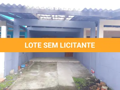 LOTE 001 - Casa de alvenaria, situada na Rua Getúlio Vargas, nº 2434 Imbé