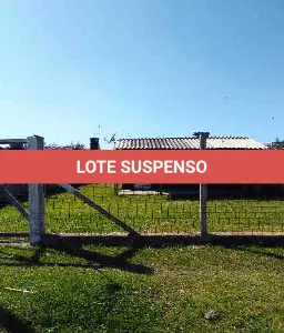 LOTE 001 - VENDA DE RESIDÊNCIA EM JARDIM ATLÂNTICO, NA RUA DAS SÁLVIAS, 170.