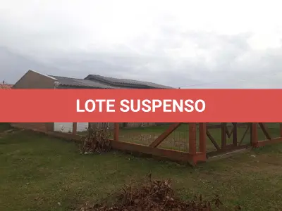 LOTE 003 - VENDA JUDICIAL DE RESIDÊNCIA EM BALNEÁRIO HARMONIA, NA RUA 28, Nº 74