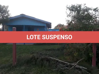 LOTE 001 - CASA EM BALNEÁRIO MAGISTÉRIO NA RUA TRIUNFO, 972