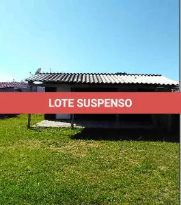 LOTE 001 - VENDA DE RESIDÊNCIA EM JARDIM ATLÂNTICO, NA RUA DAS SÁLVIAS, 170.