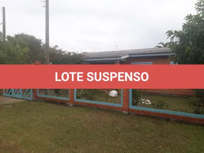 LOTE 003 - VENDA JUDICIAL DE RESIDENCIA EM SANTA TEREZINHA NA RUA 13 - ATUAL RUA 04 -