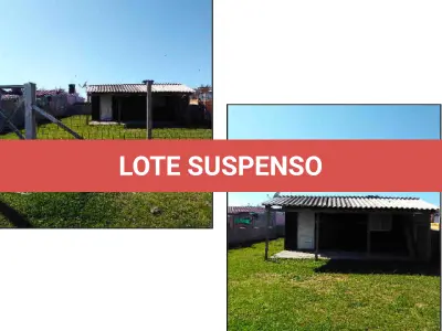 LOTE 001 - VENDA DE RESIDÊNCIA EM JARDIM ATLÂNTICO, NA RUA DAS SÁLVIAS, 170.