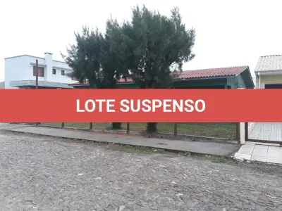 LOTE 001 - VENDA JUDICIAL DE RESIDÊNCIA NA PRAIA DE MARISTELA NA RUA LOBO DO MAR, Nº 300.