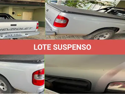 LOTE 001 - IDENTIFICAÇÃO DO VEÍCULO Veículo marca/modelo: GM/S10 COLINA S Ano/modelo: 2005/2005 Placa: IMM4463 Chassi: 9BG124GX05C430376 RENAVAM: 855386525