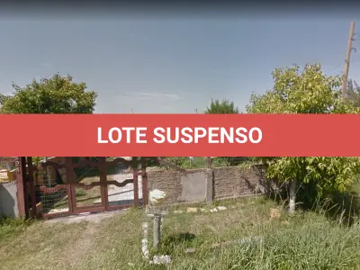 LOTE 001 - Casa em Balneário Magistério, no Município de Balneário Pinhal, na Rua Viamão, 1233