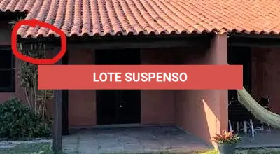 LOTE 001 - Em Imbé, os direitos que o executado possui sobre o imóvel localizado na Rua David Canabarro nº 1171, Casa 01.
