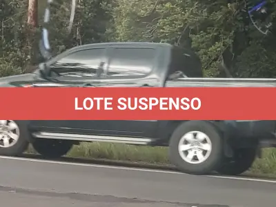 LOTE 001 - I/TOYOTA HILUX CD4X4 SR Ano/modelo: 2015/2015 Placa: IWU1299 Chassi: 8AJFY22GXF8026221 RENAVAM: 1062494200