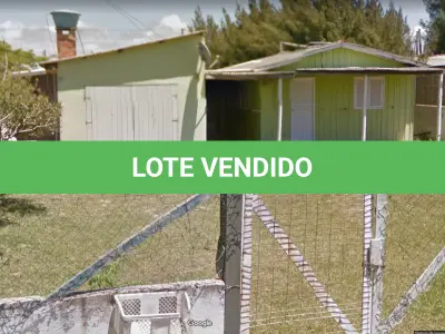 LOTE 003 - VENDA JUDICIAL DE RESIDÊNCIA EM PINHAL ZONA SUL