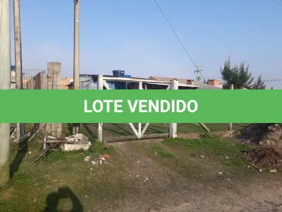 LOTE 001 - VENDA DE RESIDÊNCIA EM JARDIM ATLÂNTICO, NA RUA DAS SÁLVIAS, 170.