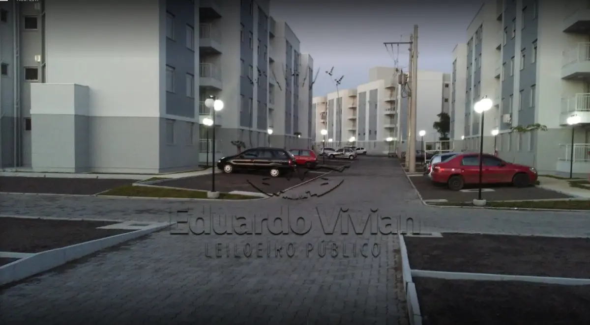 LOTE 001 - APARTAMENTO EM CANOAS NO CONDOMINIO PUERTO MADERO - na Avenida Nazário, 898, bloco E - Apto.219- E - Olaria