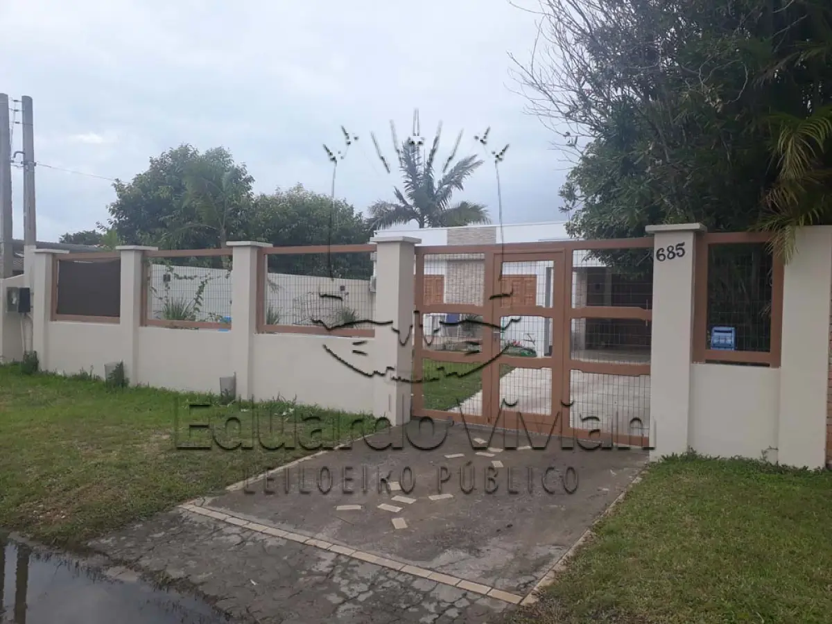 LOTE 001 - CASA EM IMBÉ