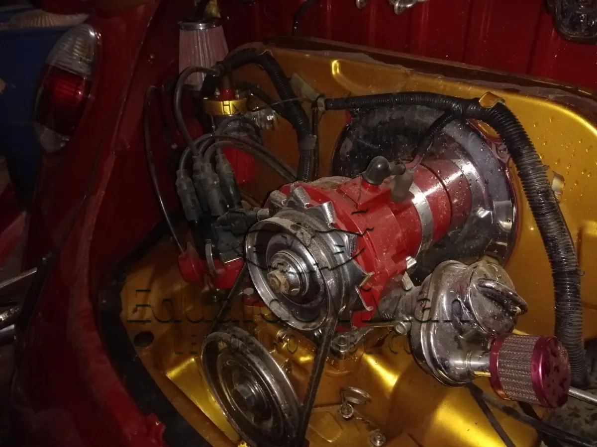 LOTE 001 - VENDA JUDICIAL TRABALHISTA DE VEÍCULO FUSCA