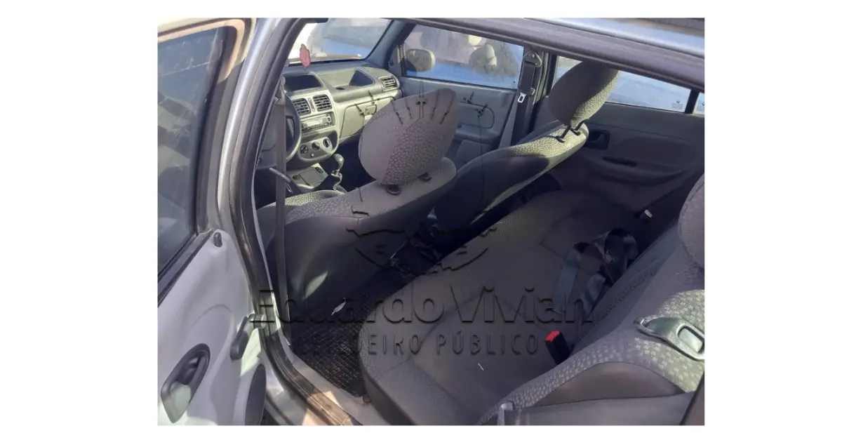 LOTE 001 - VENDA JUDICIAL TRABALHISTA DE VEÍCULO RENAULT CLIO