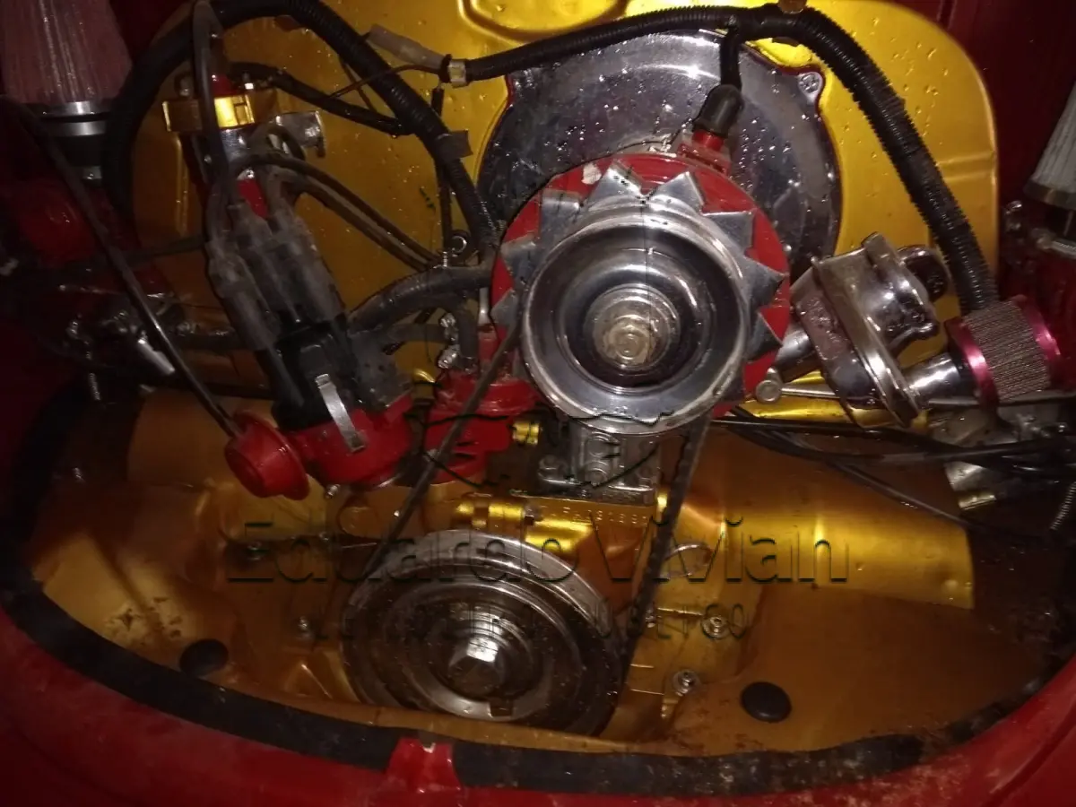 LOTE 001 - VENDA JUDICIAL TRABALHISTA DE VEÍCULO FUSCA