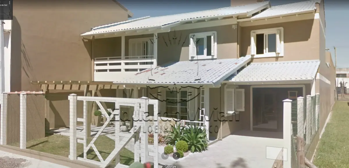 LOTE 002 - CASA EM NOVA TRAMANDAI NA RUA MATO GROSSO, 808.