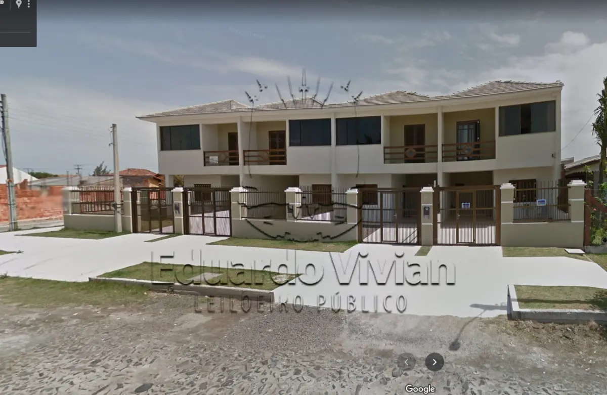 LOTE 002 - LEILÃO DO BANRISUL - VENDA EXTRAJUDICIAL DE CASA EM TRAMANDAÍ NA RUA DARCI RIBEIRO PINTO