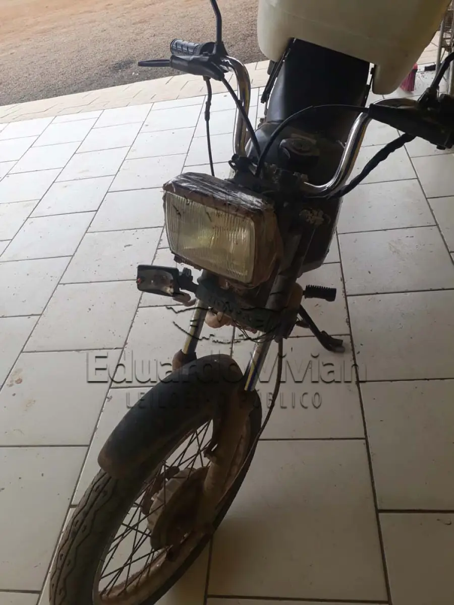 LOTE 003 - Veículo marca/modelo: HONDA/CG 125 TODAY, Ano/modelo: 1991/1991,
