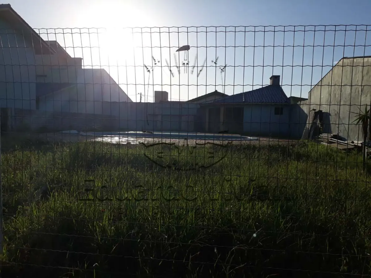 LOTE 001 - VENDA JUDICIAL DE TERRENO NA RUA 3 DE OUTUBRO EM TRAMANDAI