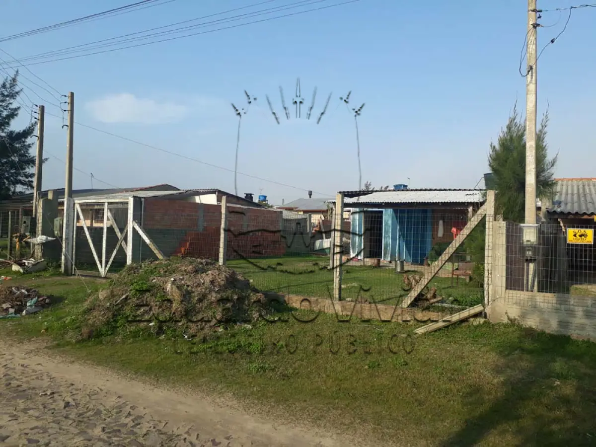 LOTE 001 - VENDA DE RESIDÊNCIA EM JARDIM ATLÂNTICO, NA RUA DAS SÁLVIAS, 170.