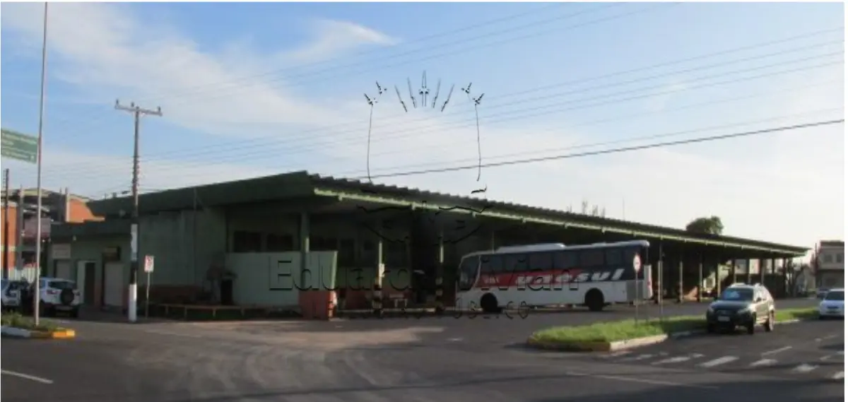 LOTE 001 - Em Osório, n Av. Jorge Dariva, nº 162 - Lote 01, Quadra 092, antiga Quadra H, Setor 110, no centro da cidade, imóvel matricula 91.400 do RI de Osório, com area de 5.376,88 m2.